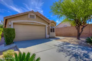 10923 S Lake Gambusi Dr, Vail, AZ 85641 - Photo 2