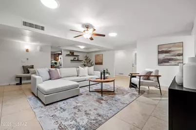 3750 N Melpomene Way, Tucson, AZ 85749 - Photo 8