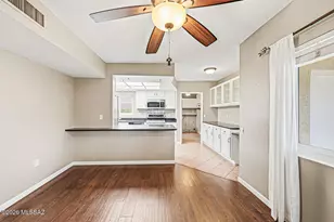 1939 S San Vincent Dr, Green Valley, AZ 85614 - Photo 14