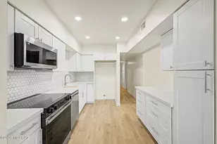 5250 N Pueblo Villas Dr, Tucson, AZ 85704 - Photo 12