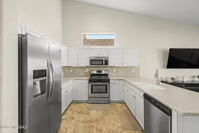 644 S Spanish Steps Drive, Tucson, AZ 85748 - Photo 10