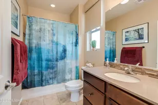 2235 E Thunderchief Dr, Green Valley, AZ 85614 - Photo 32