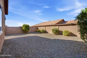 10654 W Harrigan Dr, Marana, AZ 85653 - Photo 44