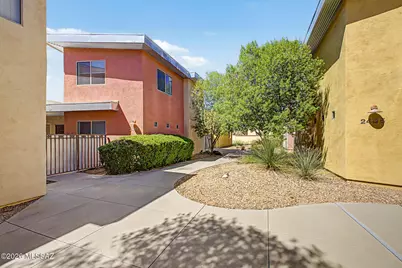 2469 N Silver Mosaic Drive, Tucson, AZ 85745 - Photo 2
