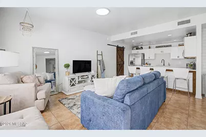 2469 N Silver Mosaic Drive, Tucson, AZ 85745 - Photo 10