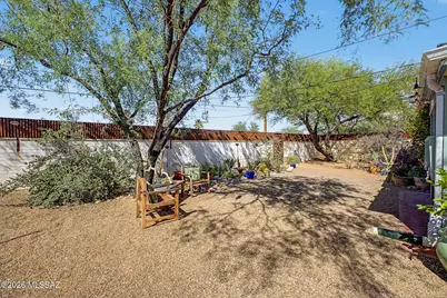 5001 E 18th Street, Tucson, AZ 85711 - Photo 32