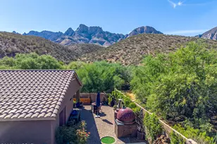 11101 N Rams Horn Trail, Oro Valley, AZ 85737 - Photo 2