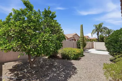 8047 N Arcata Drive, Tucson, AZ 85743 - Photo 34