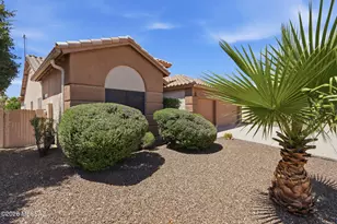 8047 N Arcata Dr, Tucson, AZ 85743 - Photo 2