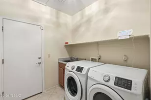8047 N Arcata Dr, Tucson, AZ 85743 - Photo 28
