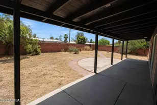 5632 E Cooper St, Tucson, AZ 85711 - Photo 32