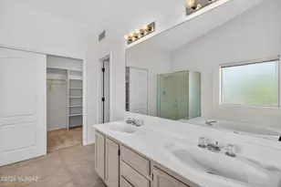 156 S Eastern Dawn Ave, Tucson, AZ 85748 - Photo 12