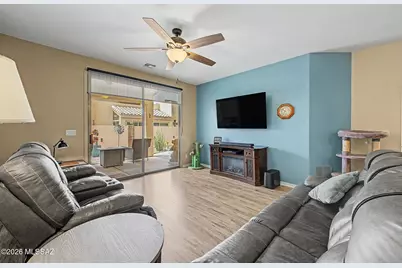 441 W Deerwood Lane, Green Valley, AZ 85614 - Photo 6