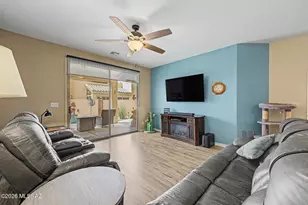 441 W Deerwood Ln, Green Valley, AZ 85614 - Photo 6