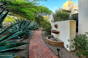 6631 N Los Leones Dr, Tucson, AZ 85718 - Photo 42