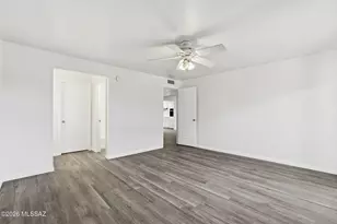 4438 E Fort Lowell Rd, Tucson, AZ 85712 - Photo 16