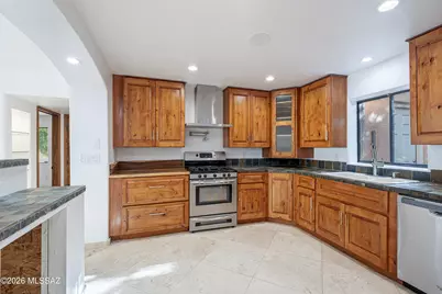2759 N Desert Avenue, Tucson, AZ 85712 - Photo 10
