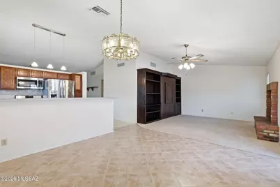 8470 N Star Grass Drive, Tucson, AZ 85742 - Photo 4