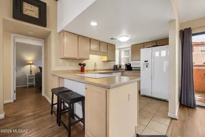 5051 N Sabino Canyon Road #2142, Tucson, AZ 85750 - Photo 10