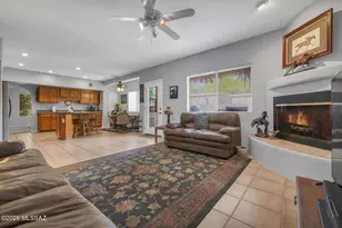 11055 E Blue Grama Dr, Tucson, AZ 85748 - Photo 12