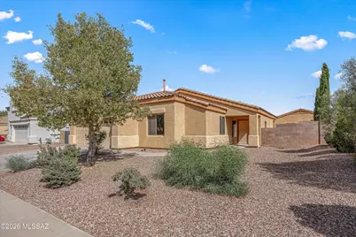 6272 W Mesa Garden Drive, Tucson, AZ 85757 - Photo 2