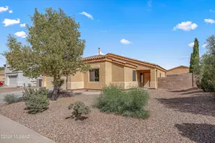 6272 W Mesa Garden Dr, Tucson, AZ 85757 - Photo 2