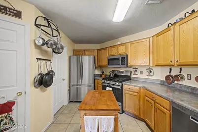 9877 E Spanish Flower Court, Tucson, AZ 85748 - Photo 10