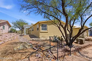 2161 S Flying Q Ln, Tucson, AZ 85713 - Photo 2