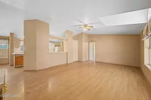 6670 N Desert View Dr, Tucson, AZ 85743 - Photo 6