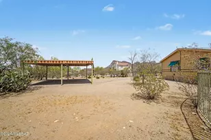 6670 N Desert View Dr, Tucson, AZ 85743 - Photo 36