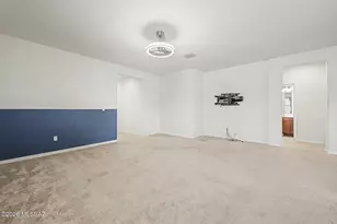 11377 W Folsom Point Dr, Marana, AZ 85658 - Photo 4