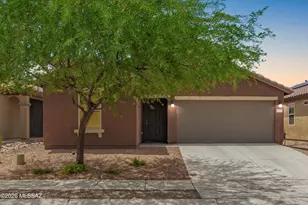 8569 W Amazilia Pl, Tucson, AZ 85757 - Photo 4