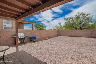 8569 W Amazilia Pl, Tucson, AZ 85757 - Photo 16