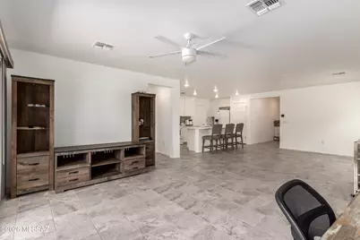 8569 W Amazilia Place, Tucson, AZ 85757 - Photo 6