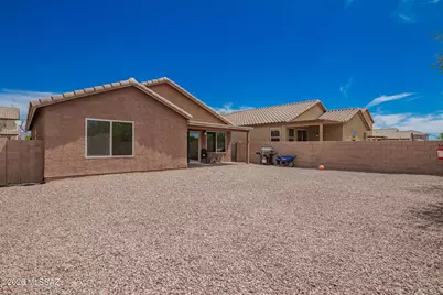 8569 W Amazilia Place, Tucson, AZ 85757 - Photo 16
