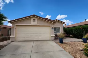 2411 E Skipping Rock Way, Oro Valley, AZ 85737 - Photo 2