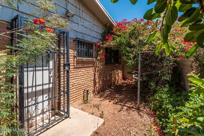2002 S Camino Seco, Tucson, AZ 85710 - Photo 18