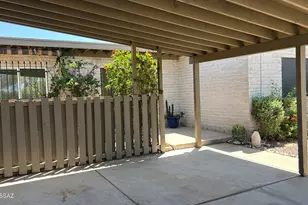 8126 N Madrid Dr, Tucson, AZ 85704 - Photo 4