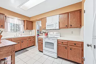 333 E Las Granadas, Green Valley, AZ 85614 - Photo 4