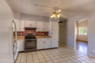 1422 S Moonflower Lane, Tucson, AZ 85748 - Photo 10