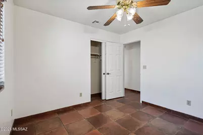 2350 N Saddlewood Ranch Drive, Tucson, AZ 85745 - Photo 18