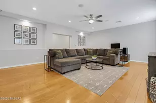 8241 N Stonehill Dr, Tucson, AZ 85743 - Photo 20