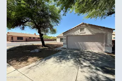 2574 W Southern Star Drive, Tucson, AZ 85713 - Photo 2