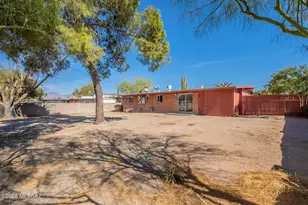 2020 S Avenida Ursa, Tucson, AZ 85710 - Photo 24