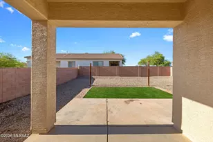 12076 W Makenna Ln, Marana, AZ 85653 - Photo 34