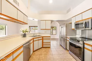 1280 W Golden Gem Dr, Tucson, AZ 85737 - Photo 16