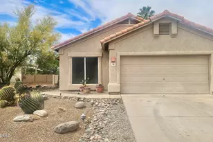 226 S Sonoran Heights Dr, Tucson, AZ 85748 - Photo 1
