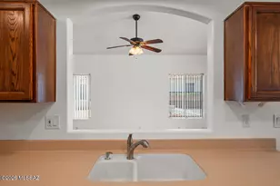 226 S Sonoran Heights Dr, Tucson, AZ 85748 - Photo 20