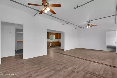 639 N 6th Avenue, Tucson, AZ 85705 - Photo 14