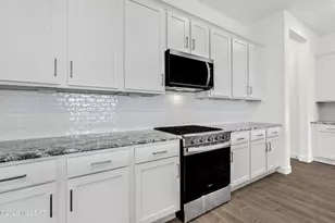 5061 W Tavira Wy, Marana, AZ 85742 - Photo 4